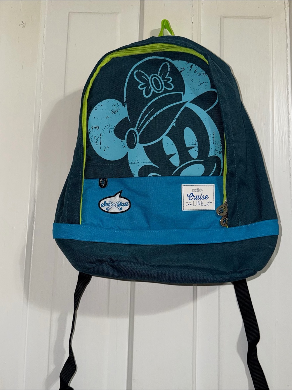 NWT Disney Cruise Line Kids Navy & Teal Mickey Mouse Backpack Disney character